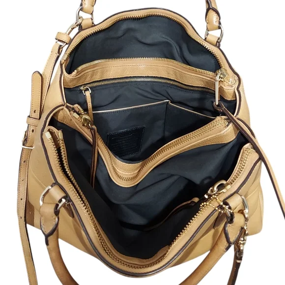 Coach Borough Camel Leather Shoulder Bag No 28160 - Picture 13 of 14